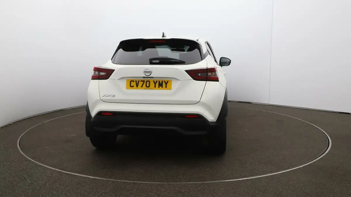 2021-nissan-juke-10-dig-t-n-connecta-117ps-dct-big-6