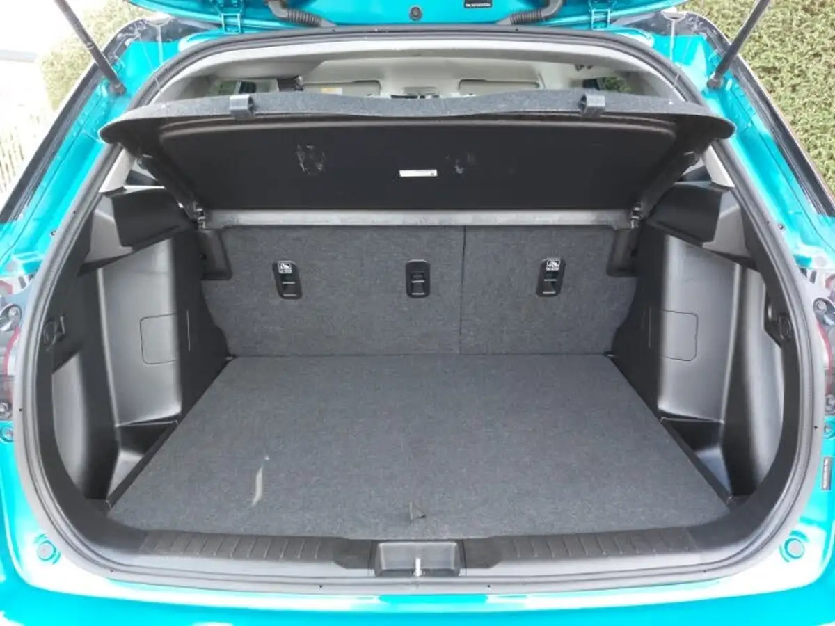 2022-suzuki-vitara-14-boosterjet-sz-t-big-7