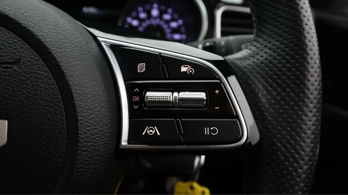 2023-kia-xceed-15-t-gdi-gt-line-158bhp-big-25