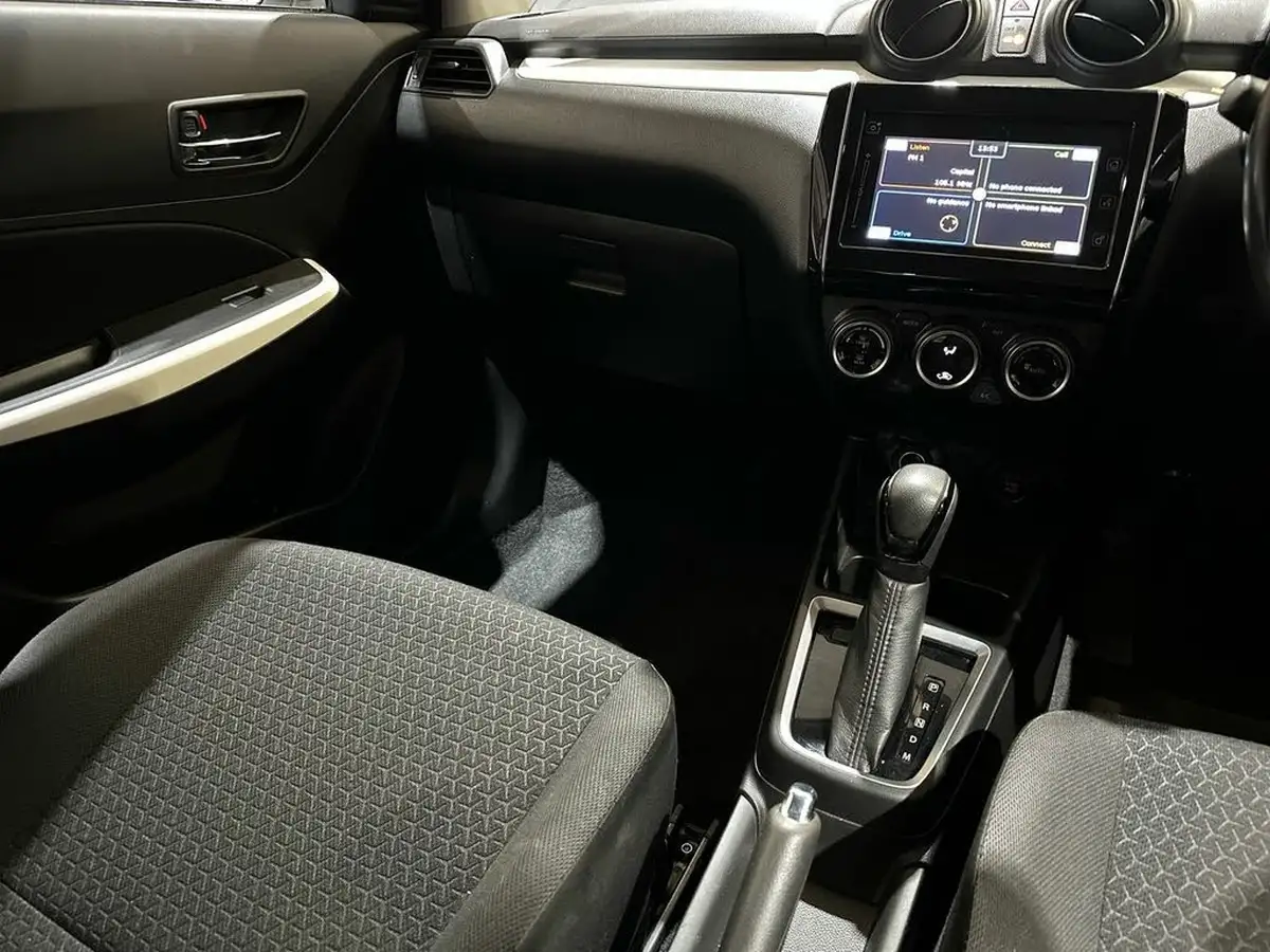 2019-suzuki-swift-10-boosterjet-sz5-auto-big-16