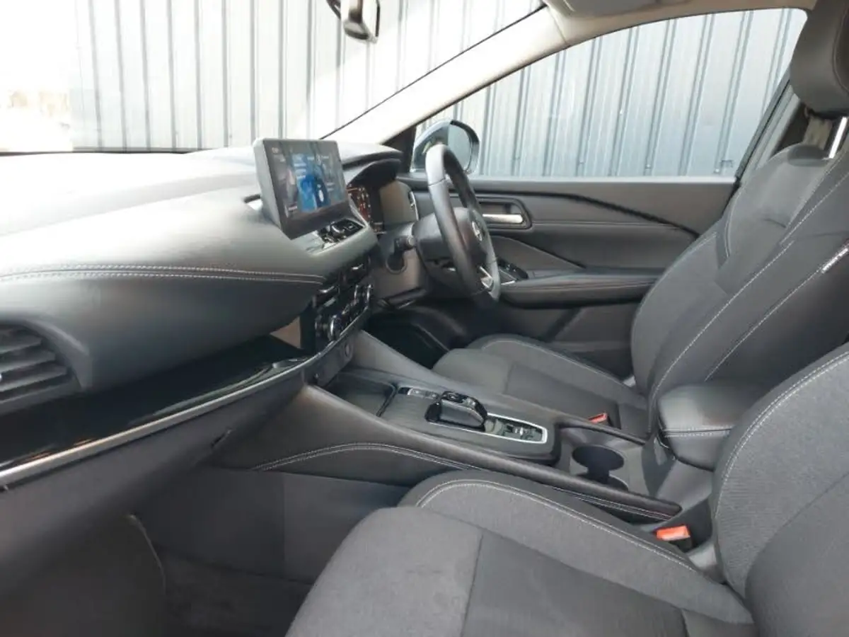 2023-nissan-qashqai-15-n-connecta-big-4