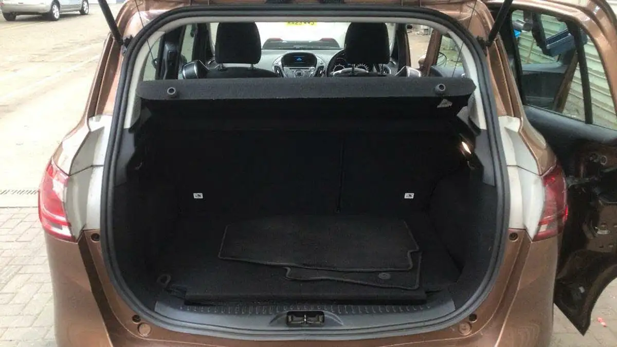 2013-ford-b-max-15tdci-zetec-big-6