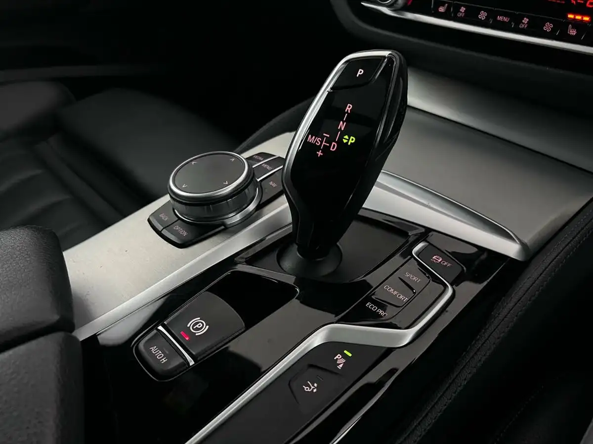 2019-bmw-6-series-20td-620d-m-sport-big-33