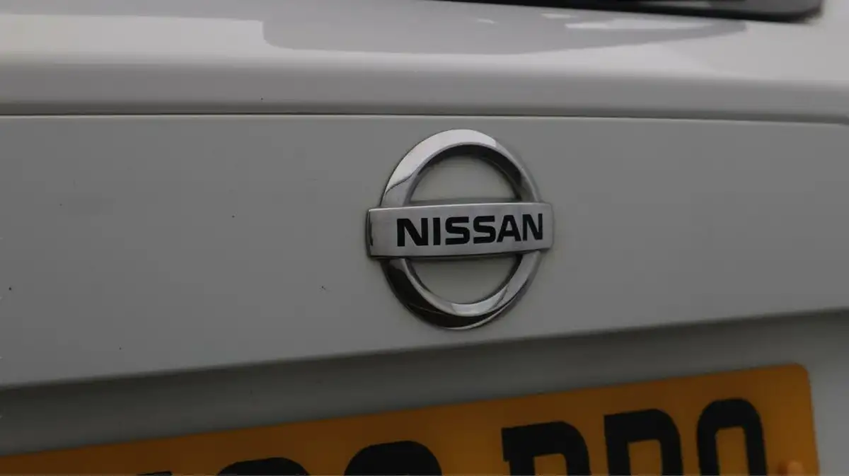 2020-nissan-micra-10-ig-t-acenta-100ps-big-21