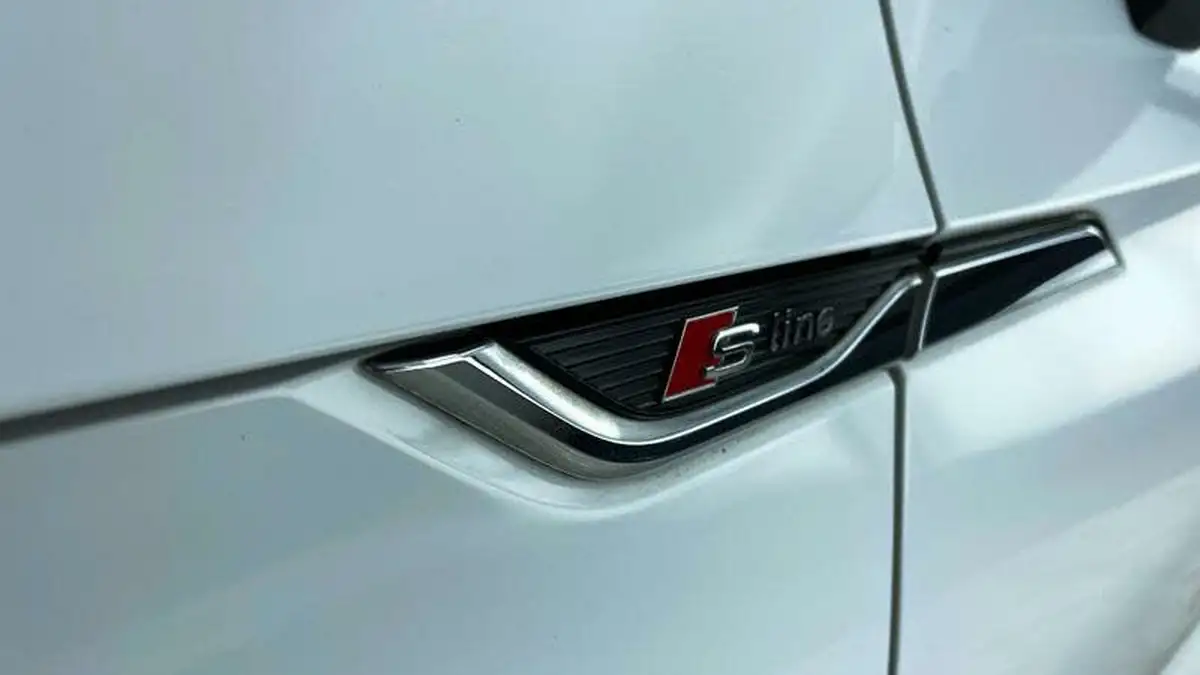 2022-audi-a5-20-40-tdi-s-line-sportback-5d-big-40