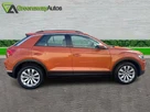2020-volkswagen-t-roc-10-tsi-se-115ps-small-4