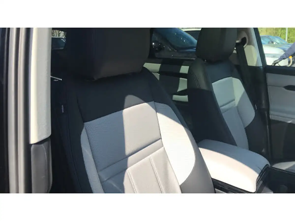 2024-land-rover-range-rover-evoque-20-d200-dynamic-hse-big-23