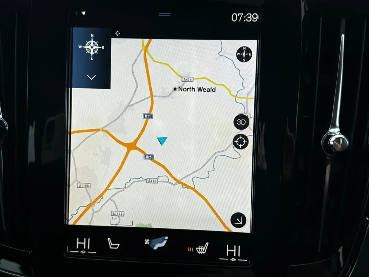 2019-volvo-v90-20-t8-inscription-plus-big-17