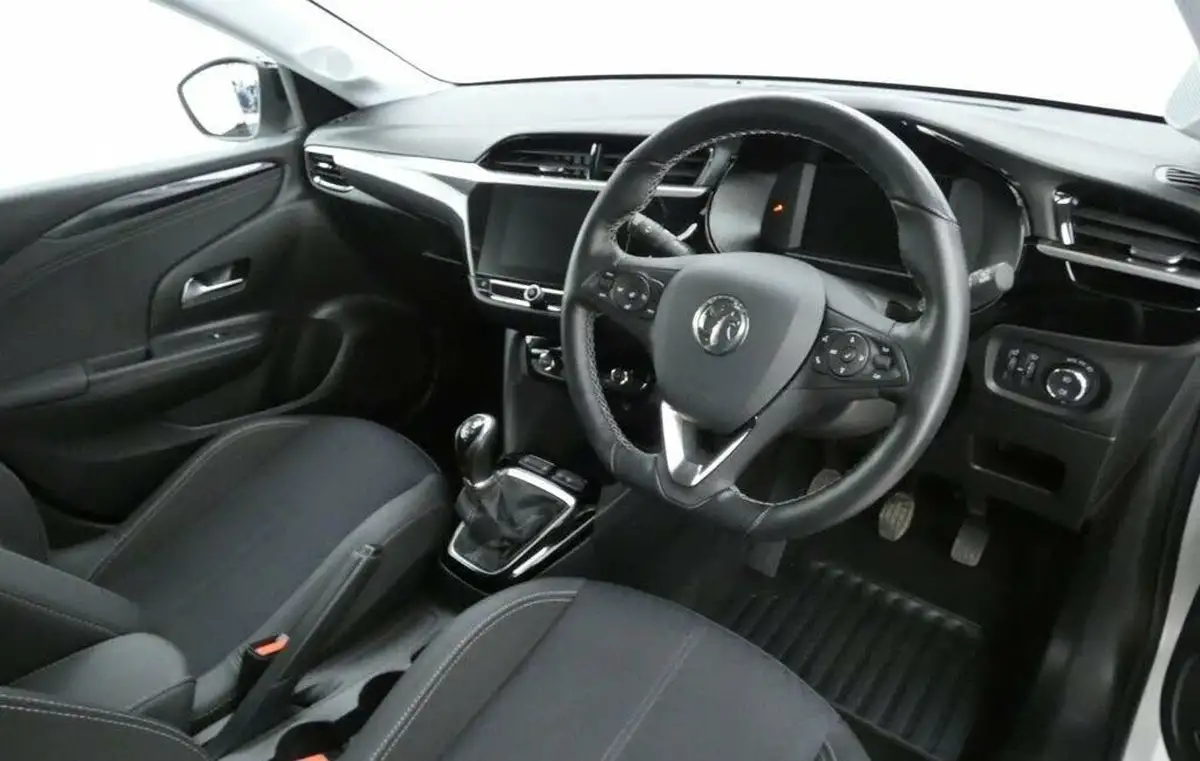 2022-vauxhall-corsa-12i-elite-edition-big-7
