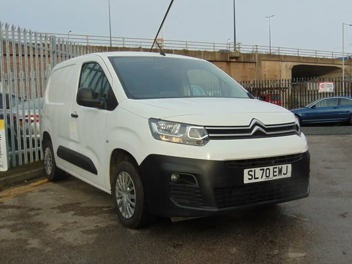 2020-citroen-berlingo-15bluehdi-650-enterprise-ss-big-19