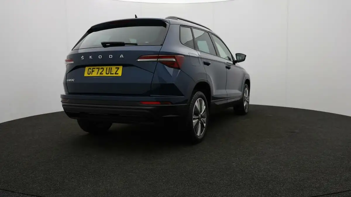 2022-skoda-karoq-15-tsi-se-drive-big-74