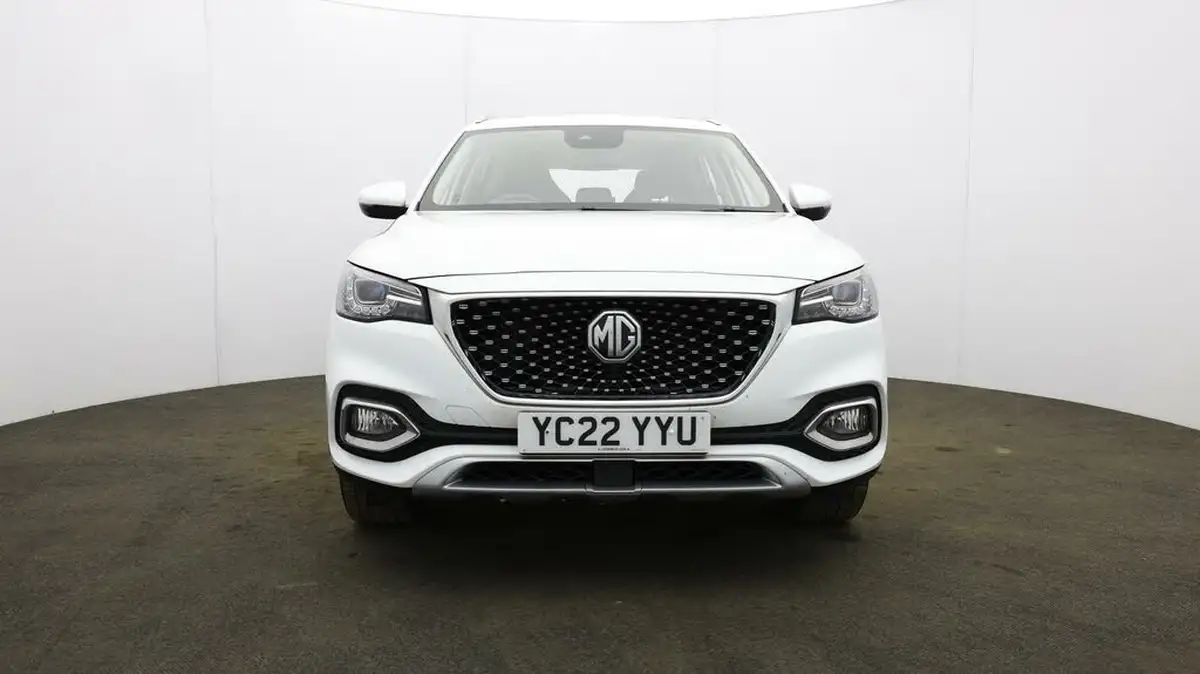 2022-mg-hs-15t-gdi-exclusive-162ps-dct-big-33