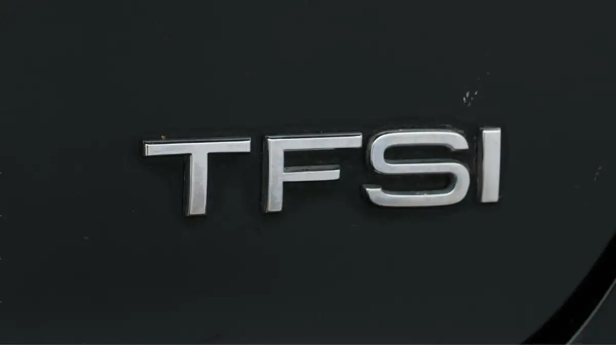 2018-audi-a3-15-tfsi-s-line-sportback-5d-big-23