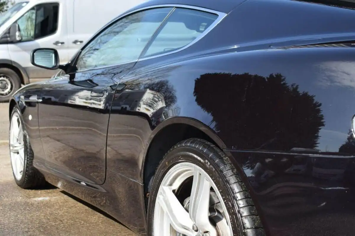 2008-aston-martin-db9-60-touchtronic-ii-big-6
