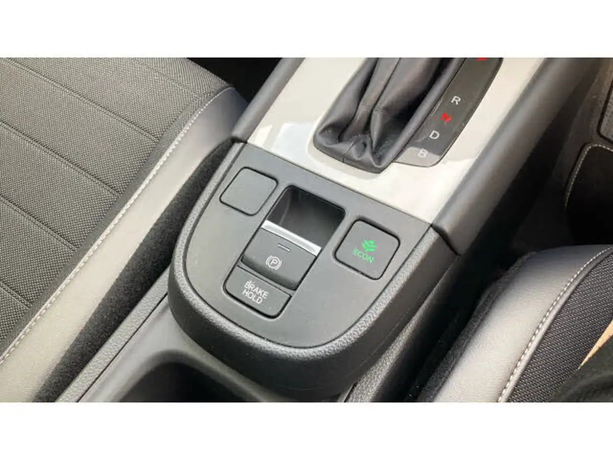 2025-honda-jazz-15-i-mmd-crosstar-advance-big-34