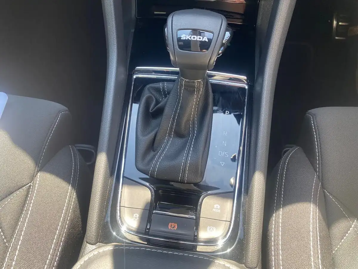 2023-skoda-karoq-15-tsi-sportline-dsg-big-20