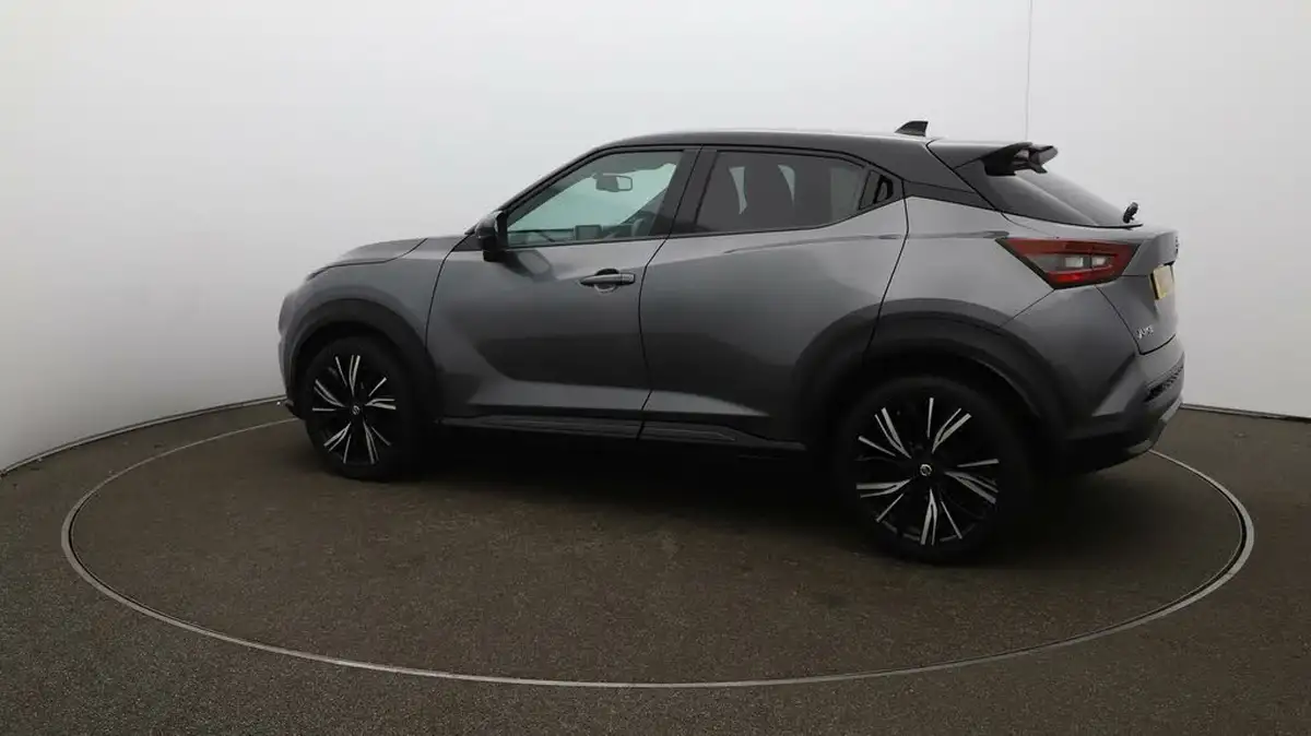 2021-nissan-juke-10-dig-t-tekna-dct-big-44