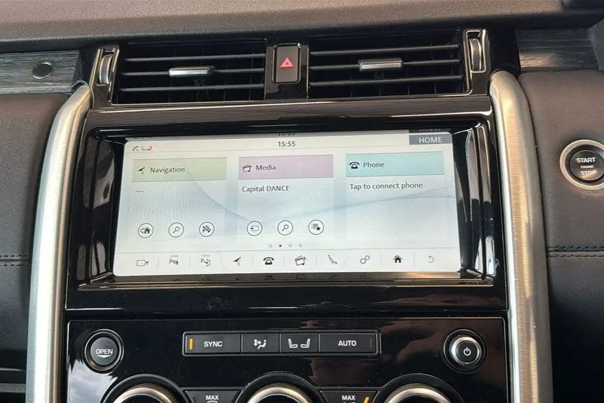 2019-land-rover-discovery-30-sd6-hse-big-23