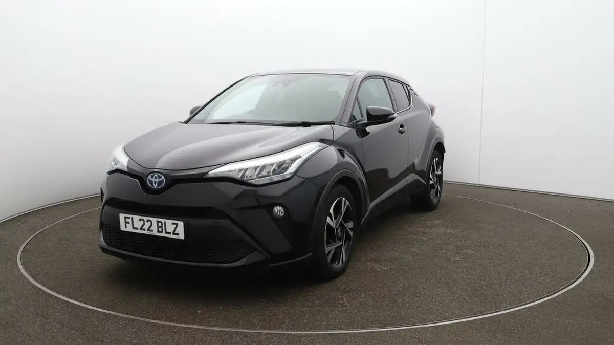2022-toyota-c-hr-18-vvt-i-design-big-35