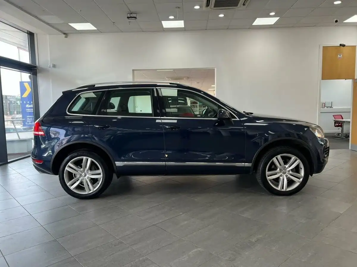 2014-volkswagen-touareg-30td-se-v6-204ps-bmtss-big-8