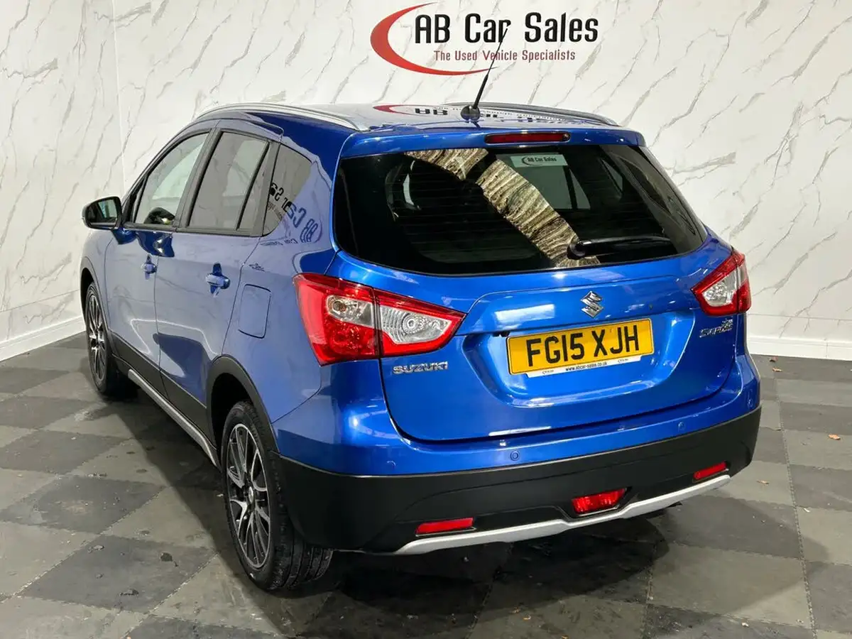 2015-suzuki-s-cross-16-sz-t-cvt-big-5