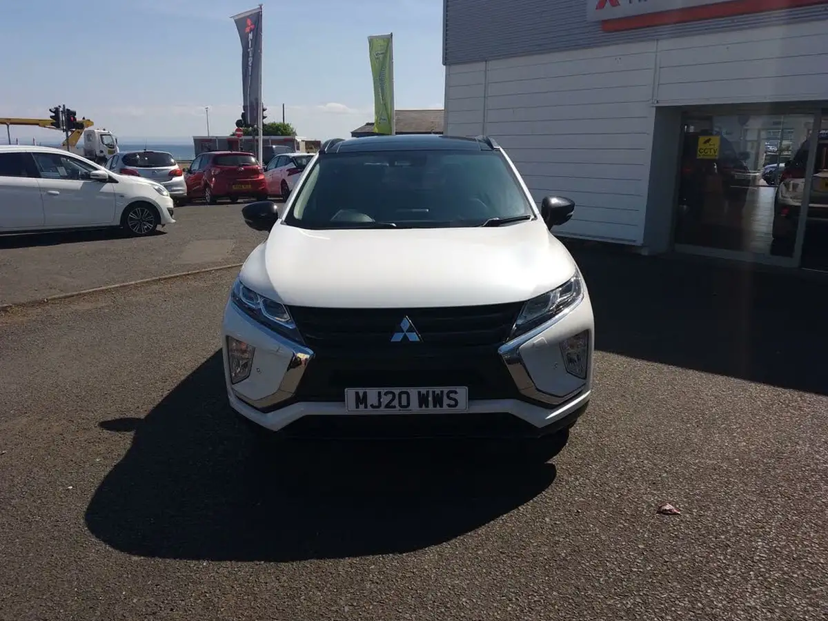 2020-mitsubishi-eclipse-cross-15-black-big-3