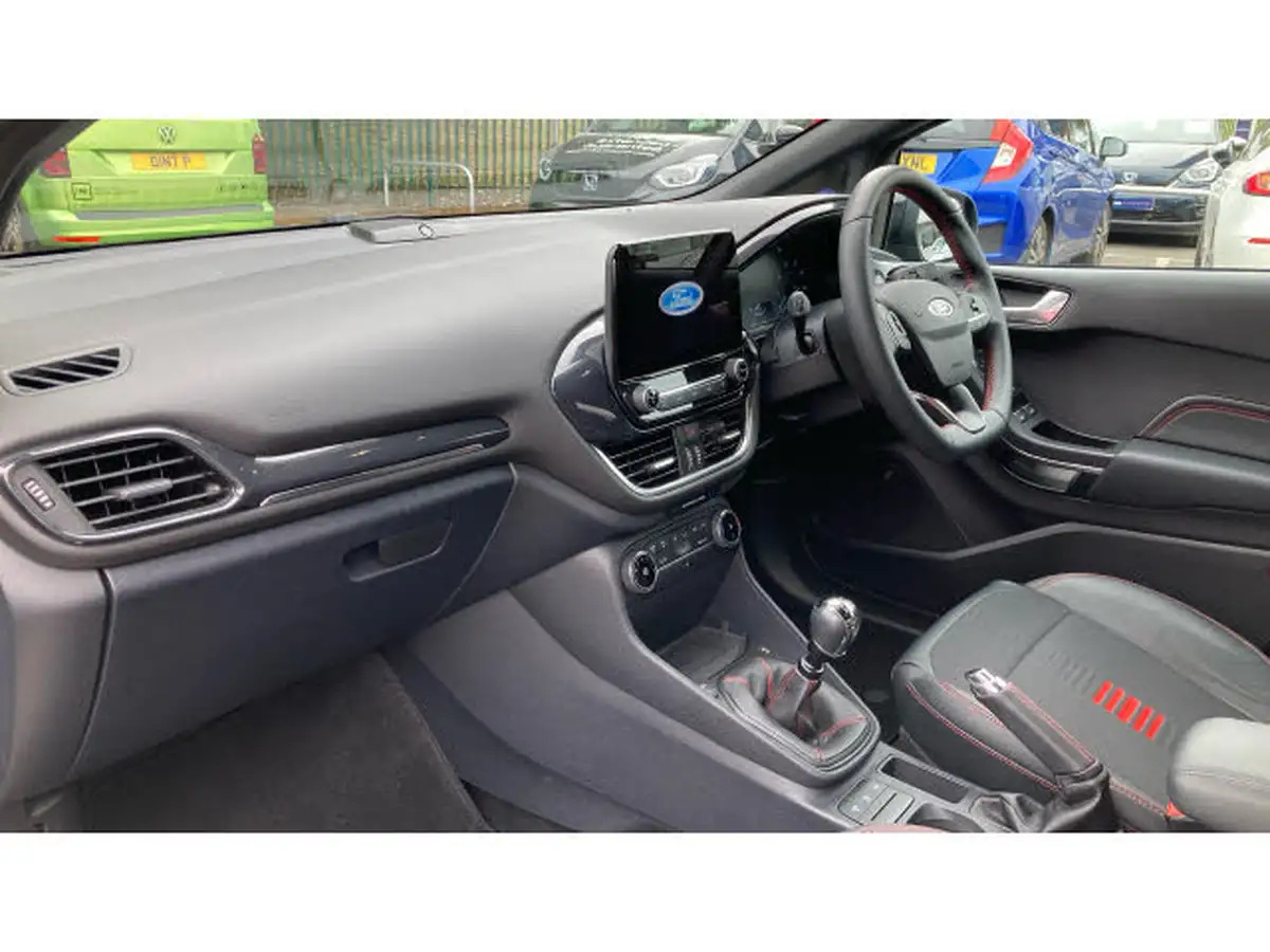 2020-ford-fiesta-big-8