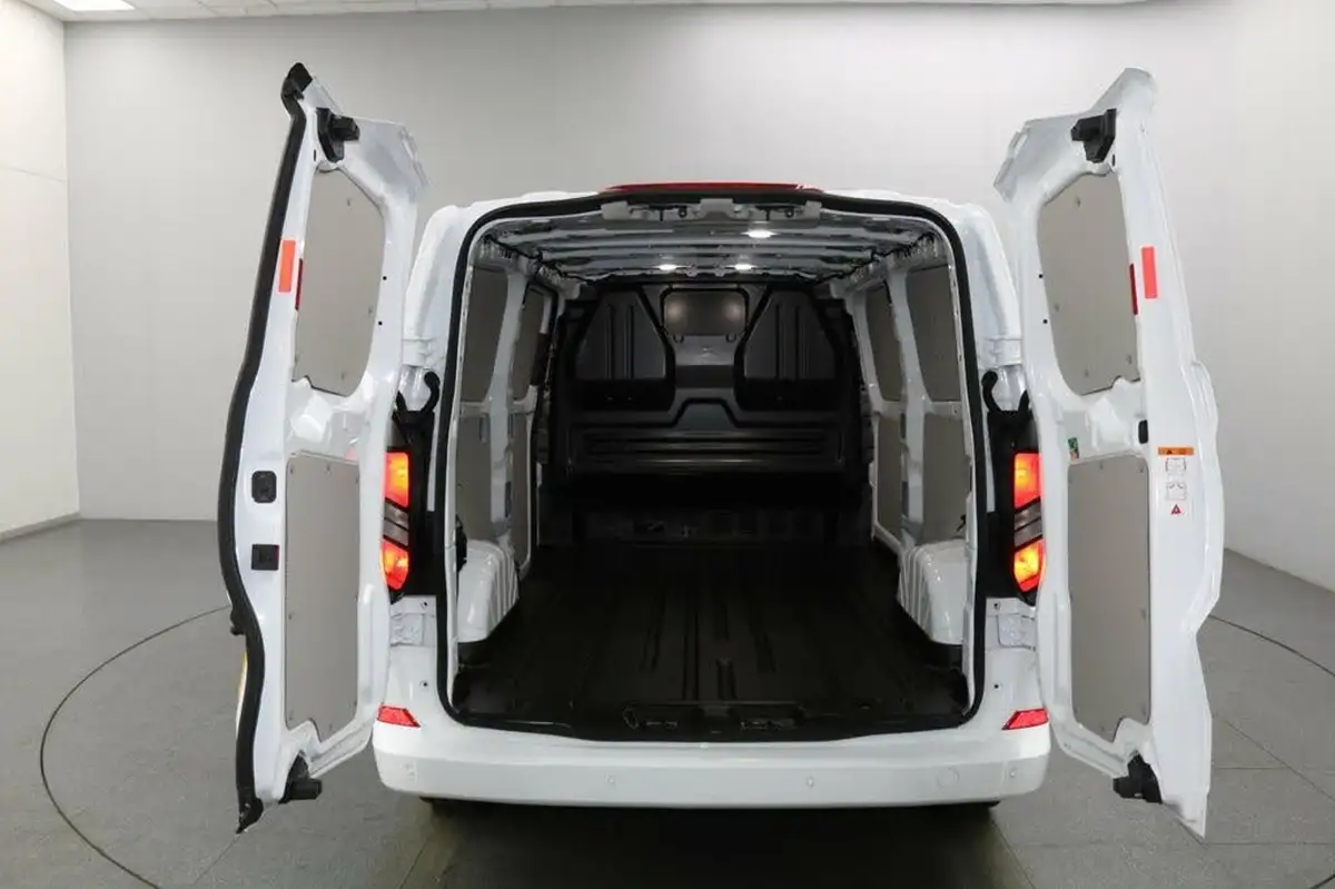 2024-ford-transit-custom-20tdci-320-l2h1-limited-136pseu6e-panel-van-1996cc-auto-big-12