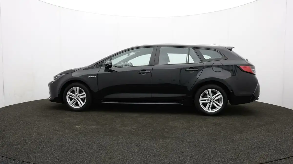 2020-toyota-corolla-18-vvt-i-icon-tech-spare-wheel-touring-sports-5d-big-69