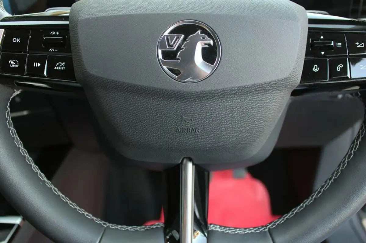 2022-vauxhall-astra-12-turbo-design-130ps-hatchback-auto-big-13