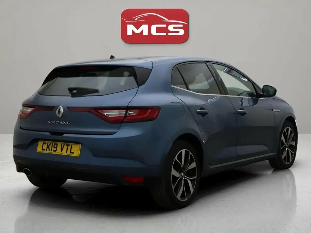 2019-renault-megane-13-tce-iconic-hatchback-big-4