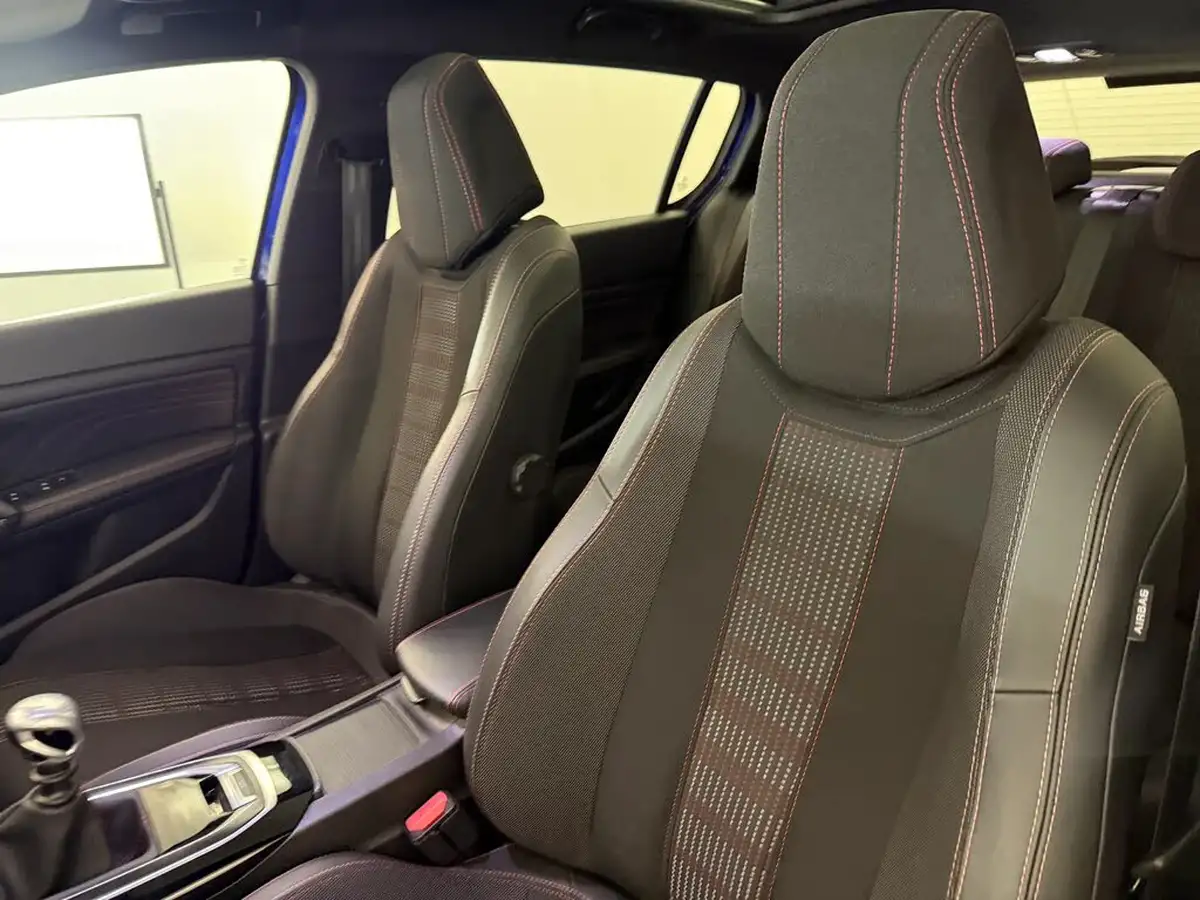 2019-peugeot-308-15-bluehdi-gt-line-big-35