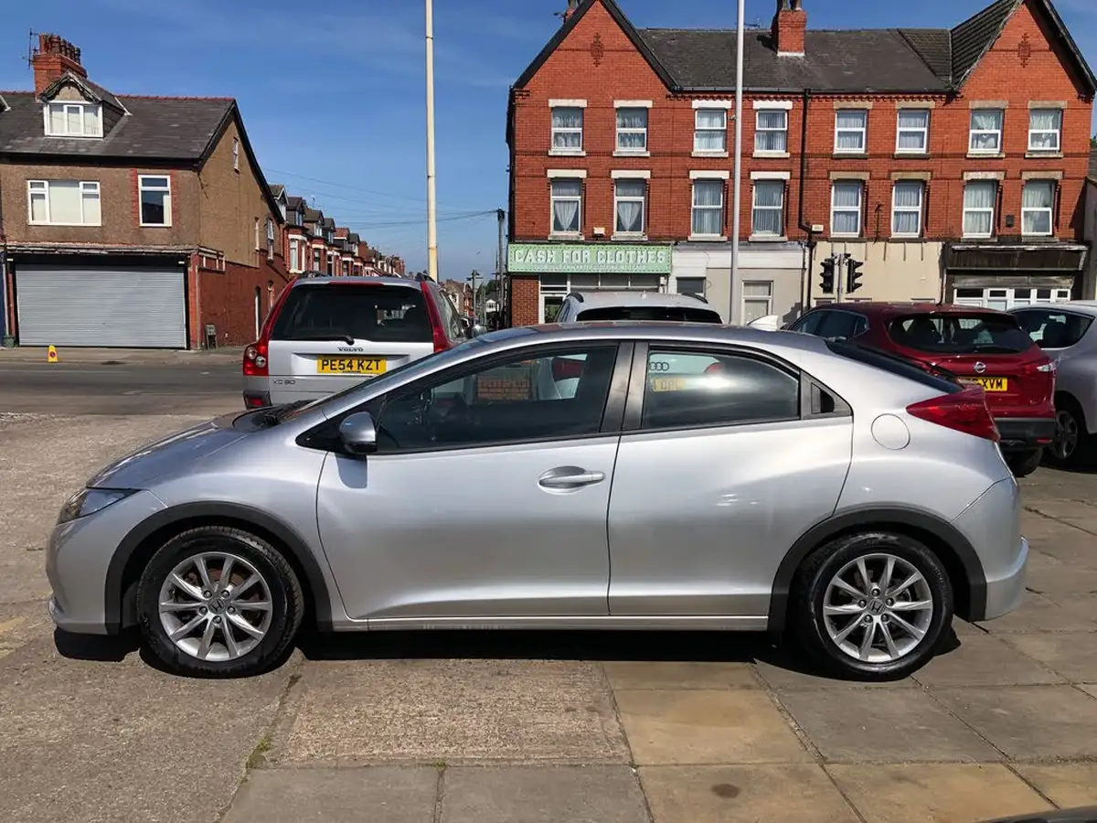 2012-honda-civic-18-es-1798cc-big-3