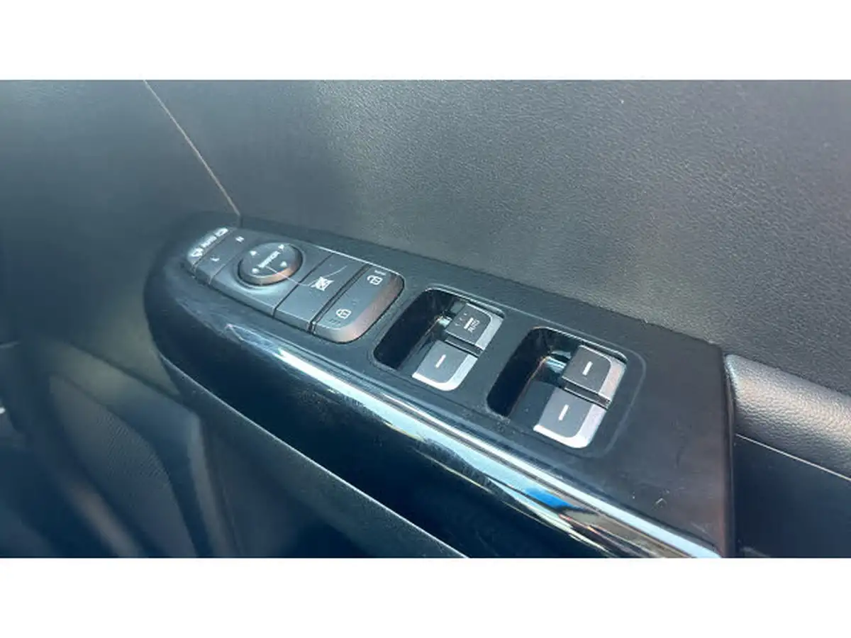 2020-kia-sportage-16-gdi-2-big-25
