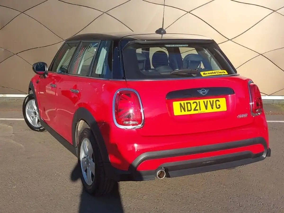 2021-mini-cooper-15-cooper-classic-hatchback-5d-big-1
