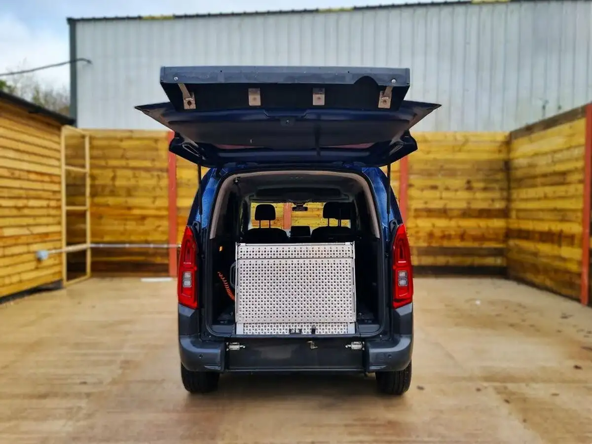 2019-citroen-berlingo-15bluehdi-feel-m-size-130ps-eat8-big-13