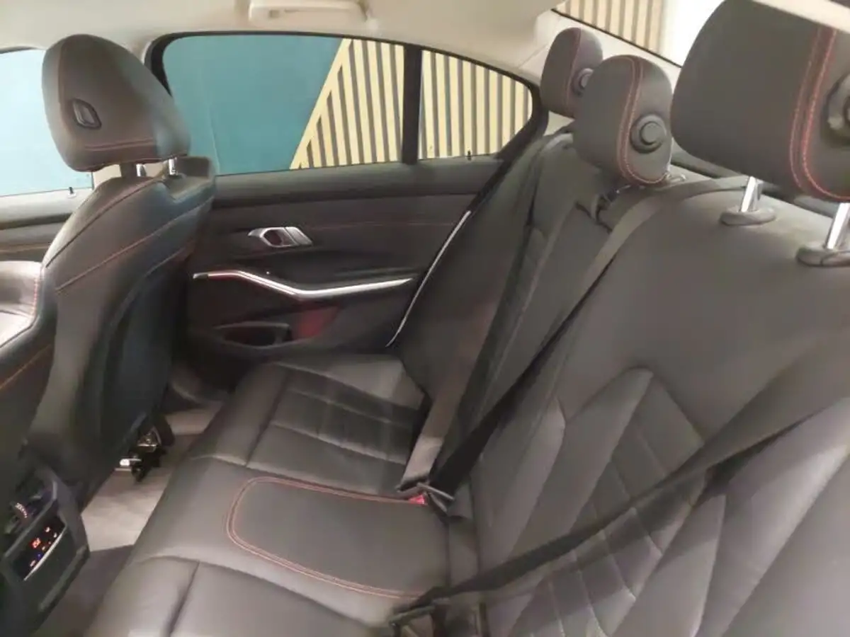 2020-bmw-3-series-big-5