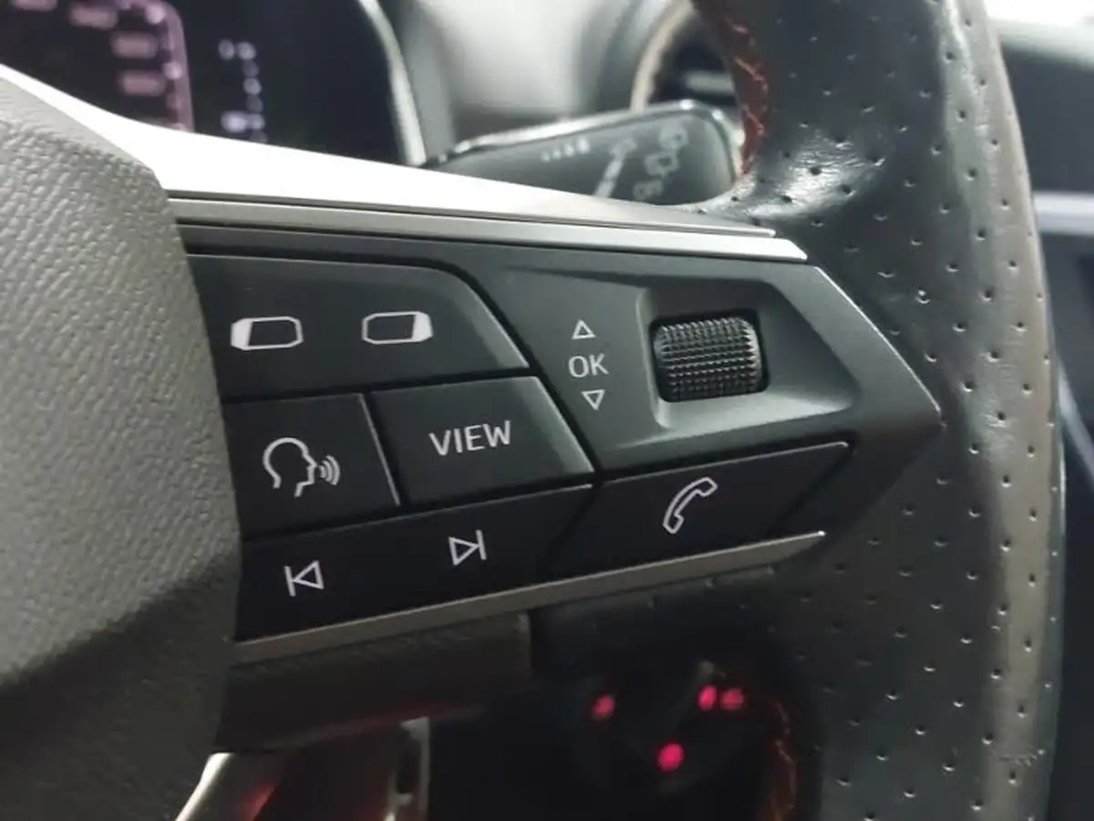2022-seat-arona-10-tsi-fr-sport-dsg-big-17