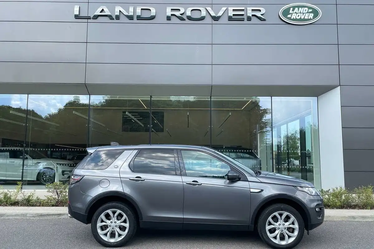 2019-land-rover-discovery-sport-20td4-hse-180ps-auto-big-1