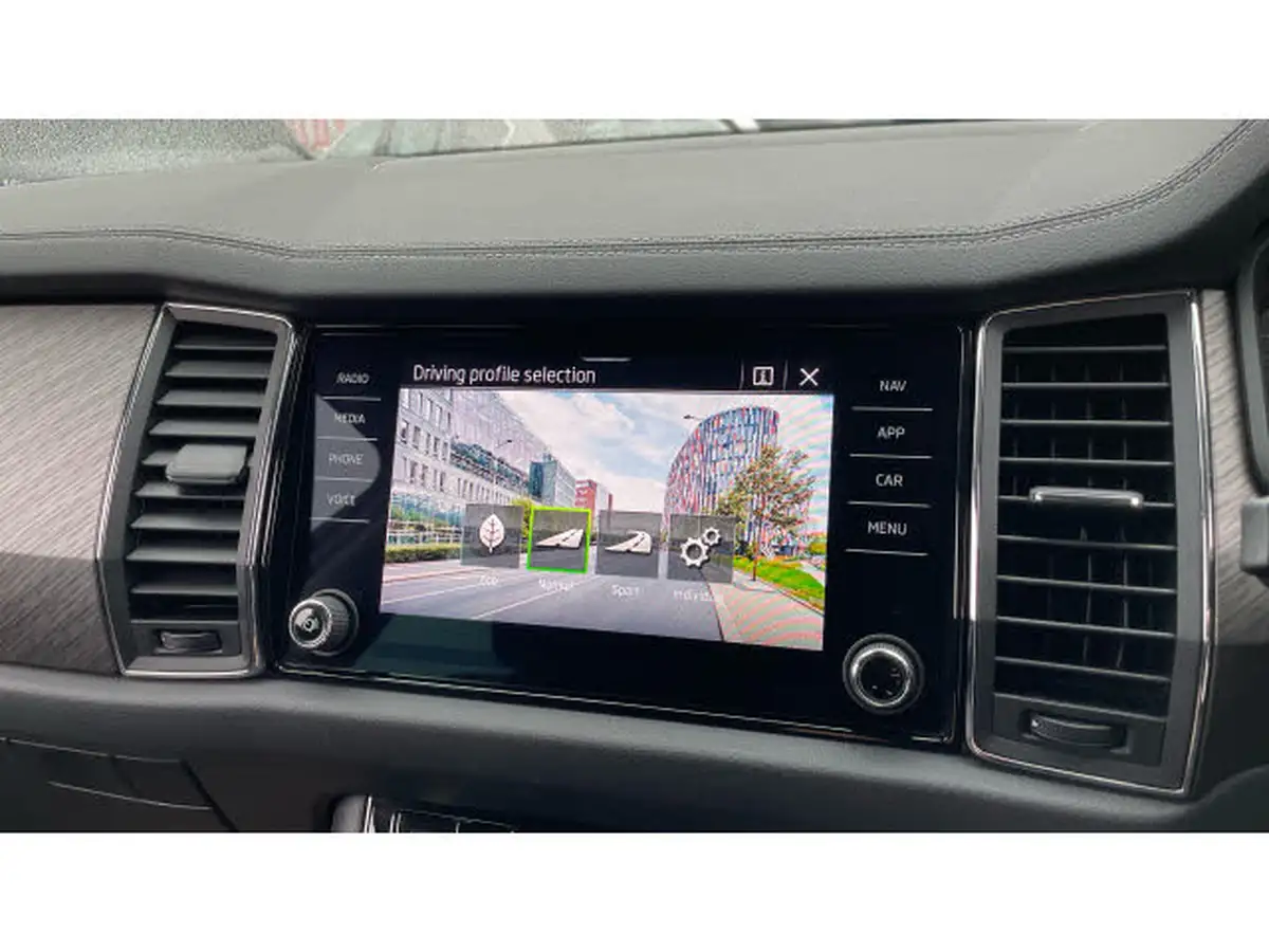 2024-skoda-kodiaq-15-tsi-se-l-executive-dsg-big-32
