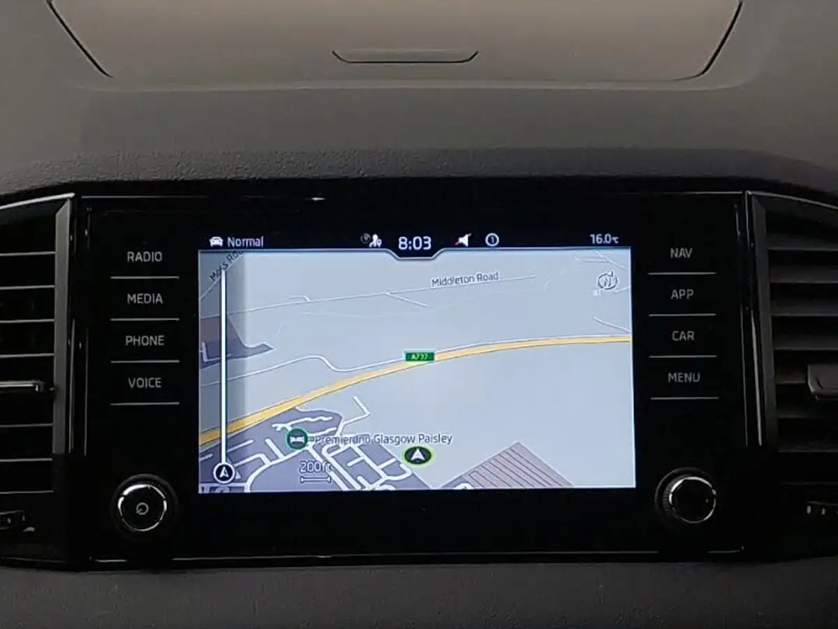2022-skoda-karoq-15-tsi-sportline-dsg-big-10
