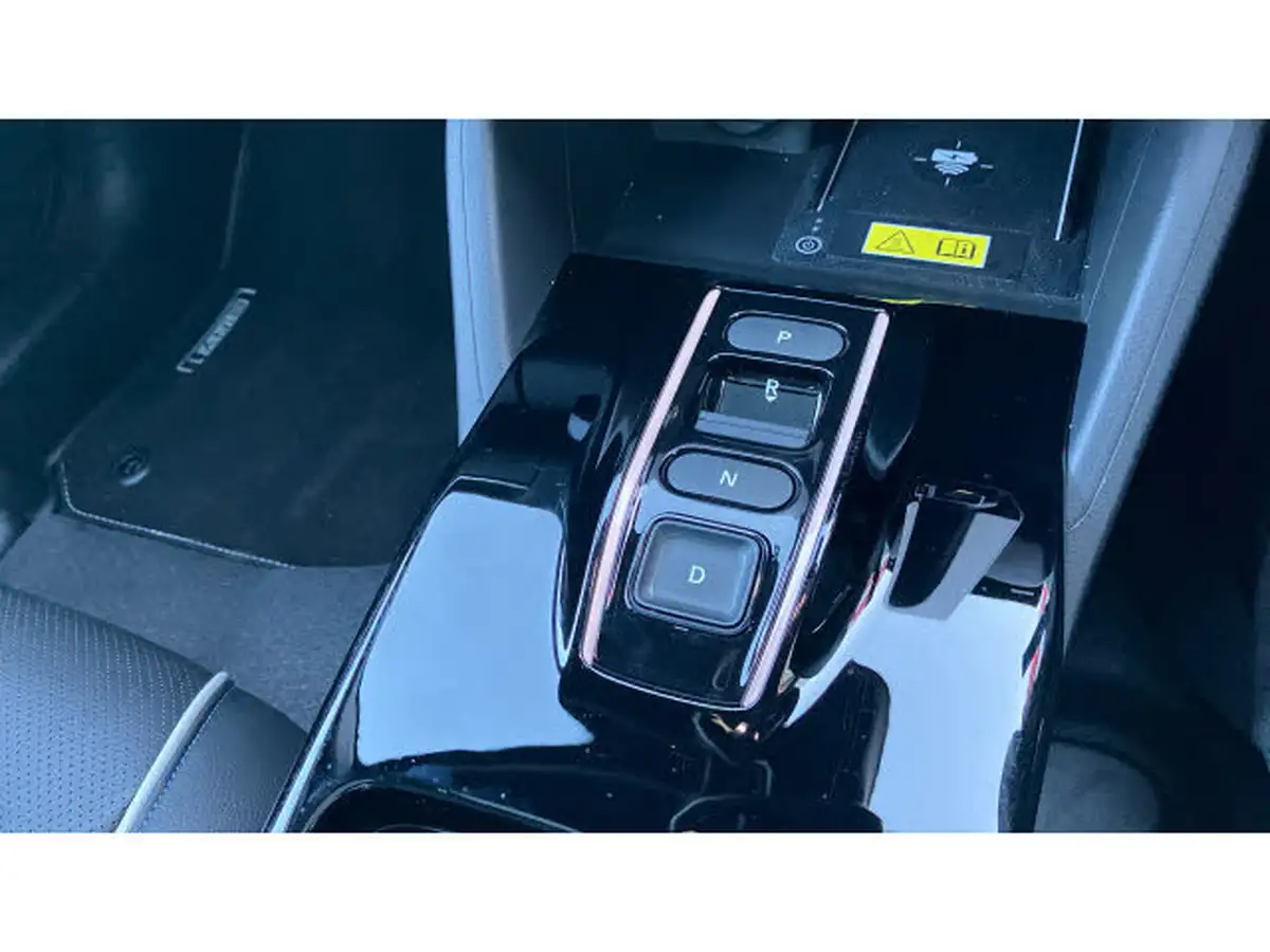 2023-honda-eny1-e-advance-big-28