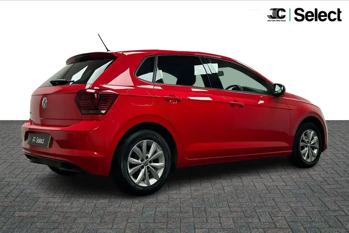 2020-volkswagen-polo-10-match-big-1