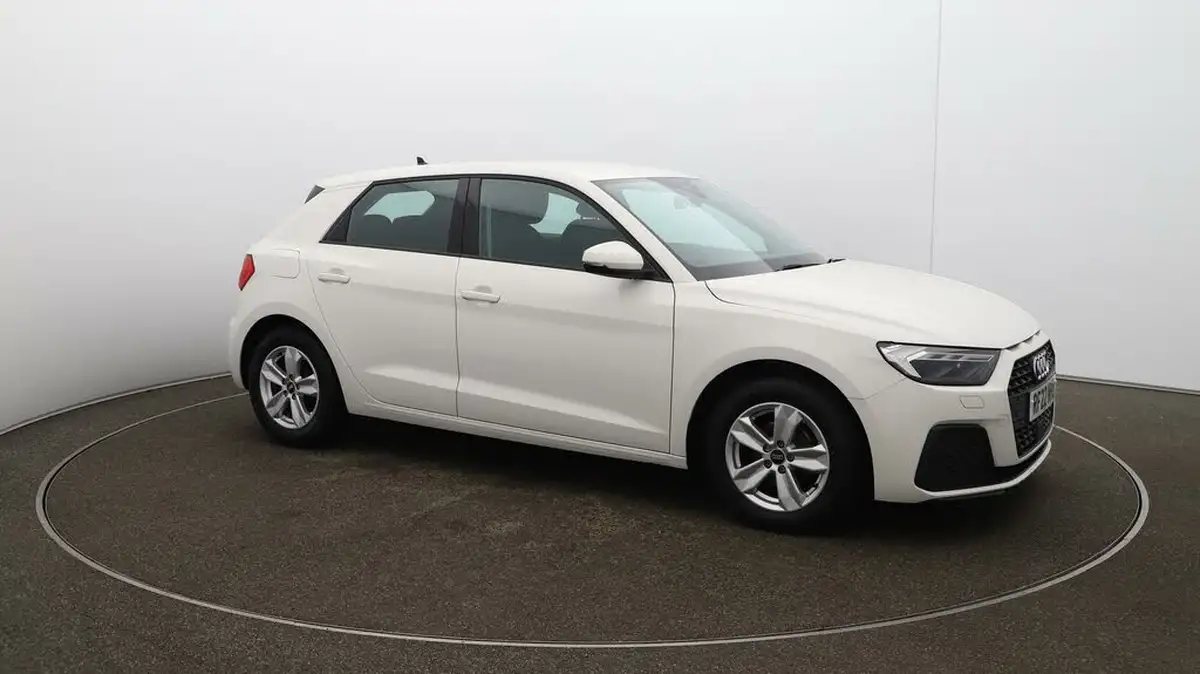 2022-audi-a1-10-25-tfsi-technik-big-44