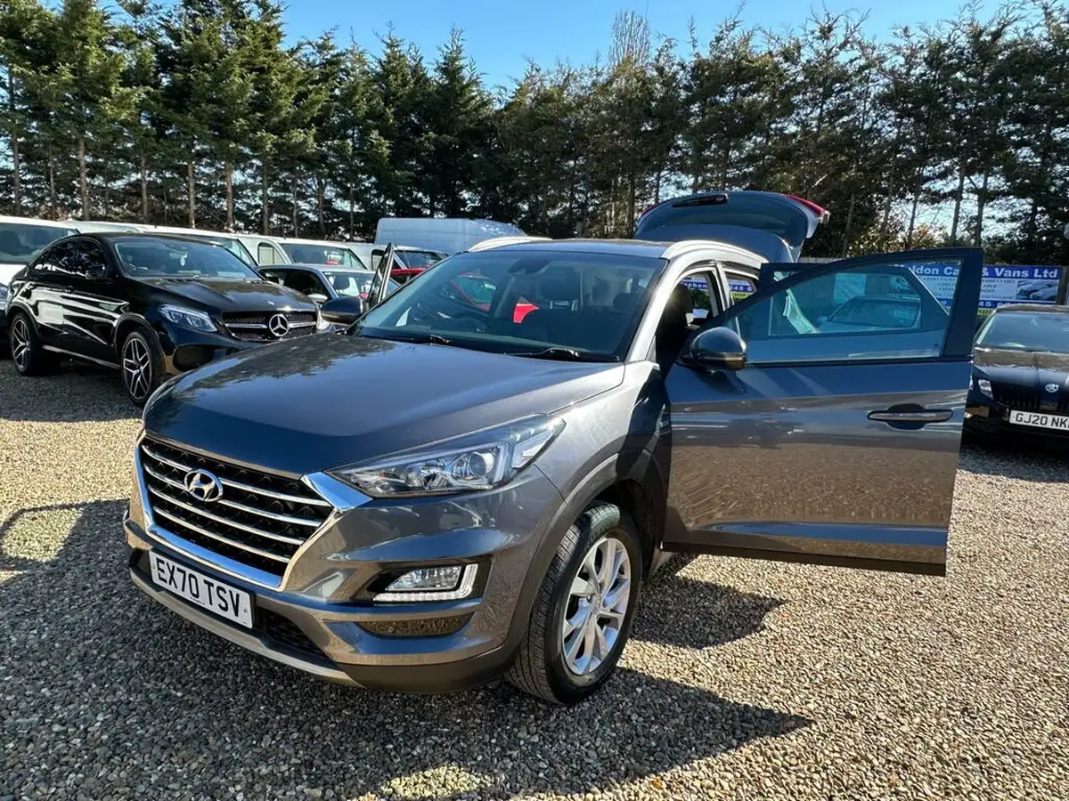 2020-hyundai-tucson-16crdi-se-nav-115ps-48-volt-hybrid-big-23