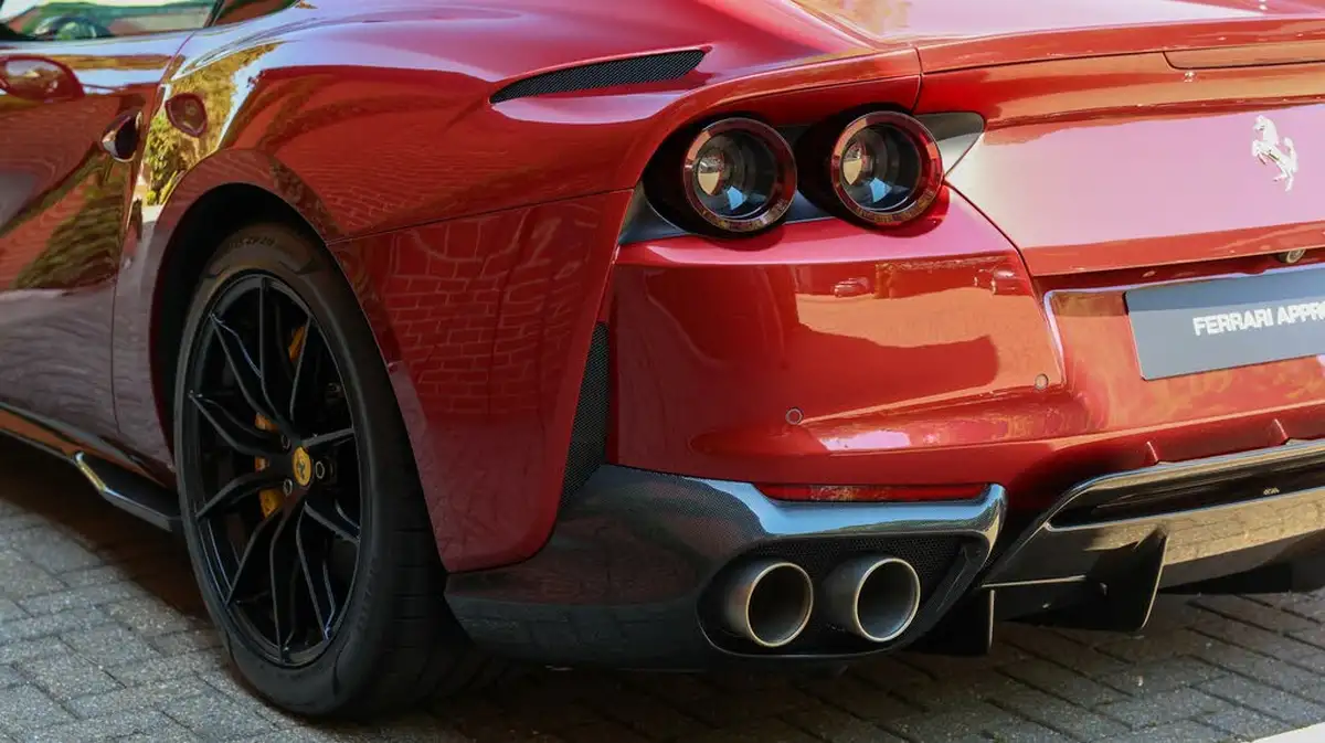 2021-ferrari-812-gts-65-v12-spider-f1-dct-euro-6-ss-big-9