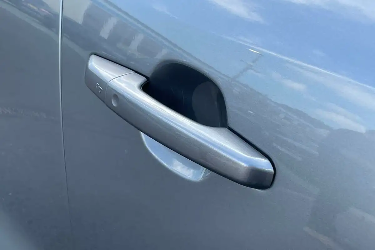 2021-jaguar-f-pace-30-d300-r-dynamic-se-mhev-big-25