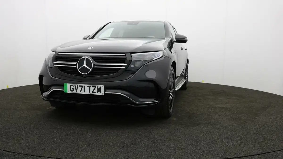 2022-mercedes-benz-eqc-e-eqc-400-amg-line-big-48