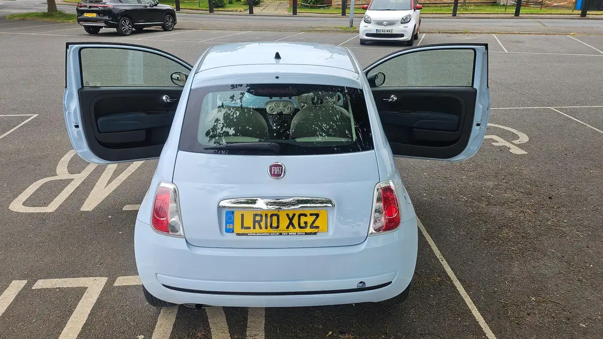 2010-fiat-500-12-pop-ss-big-10