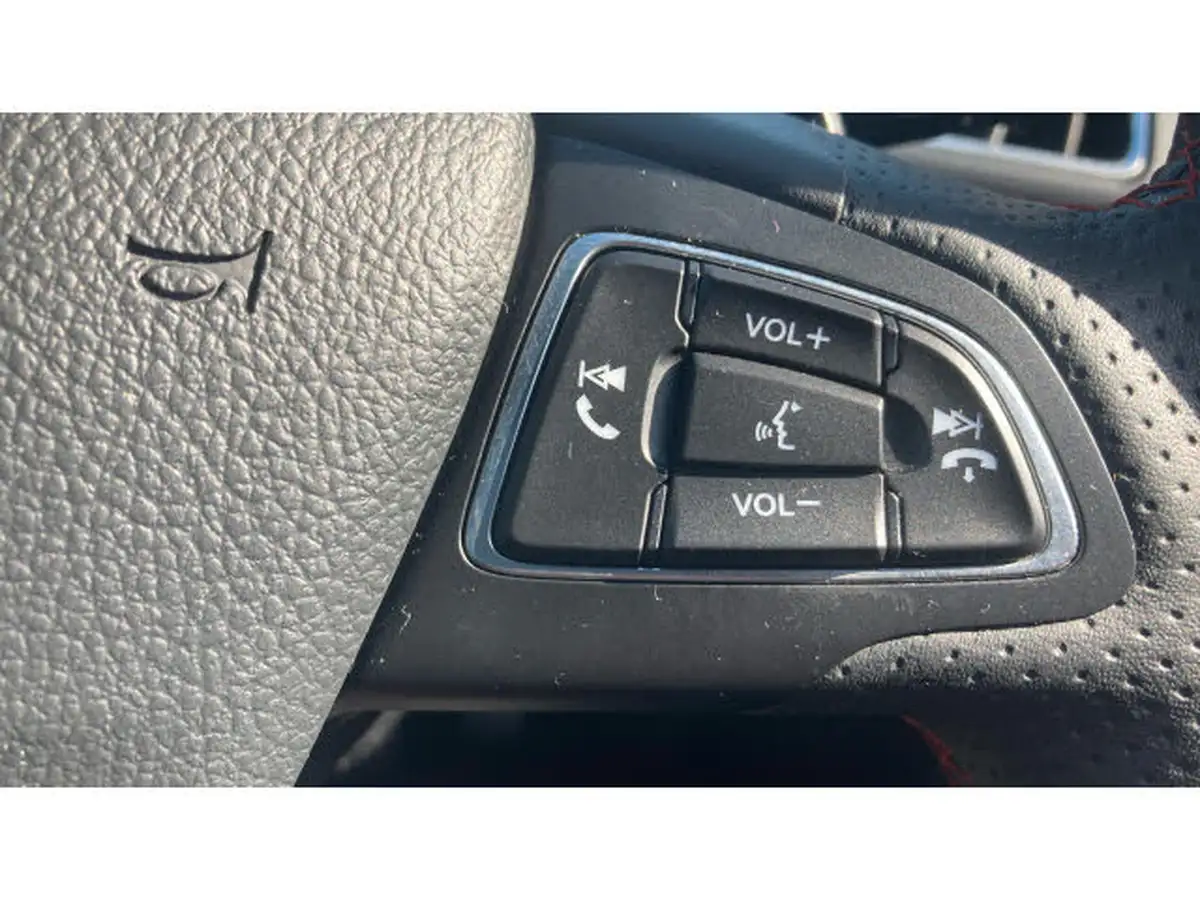 2019-ford-kuga-20tdci-st-line-180ps-awd-powershift-big-28